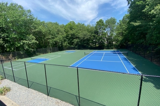 Tennis & Pickleball Courts